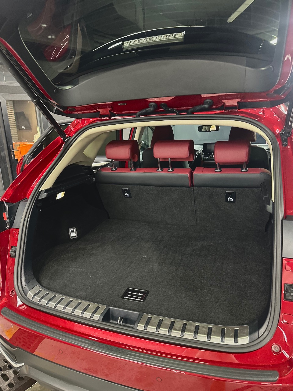 Lexus NX - фото 20