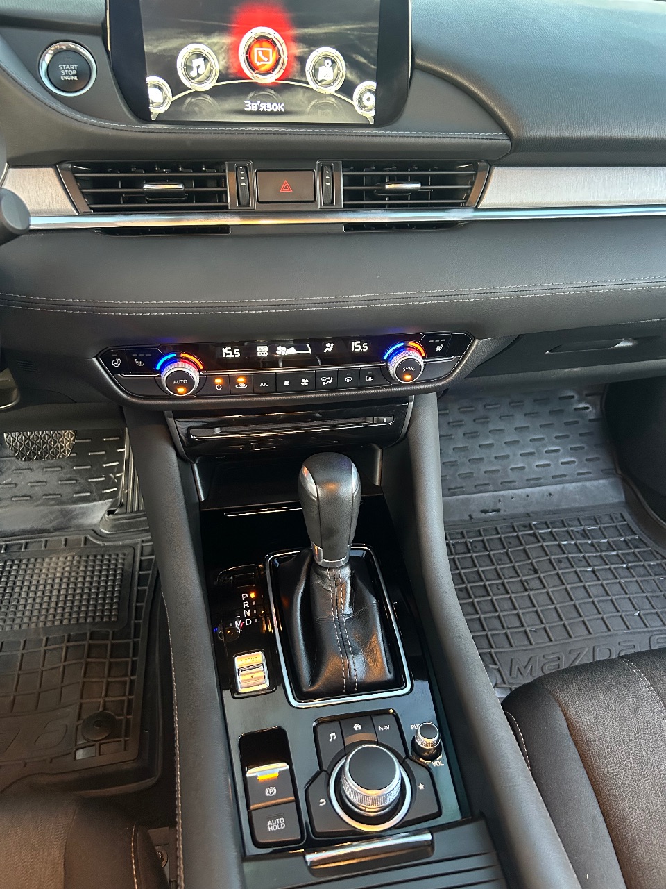 Mazda 6 - фото 12