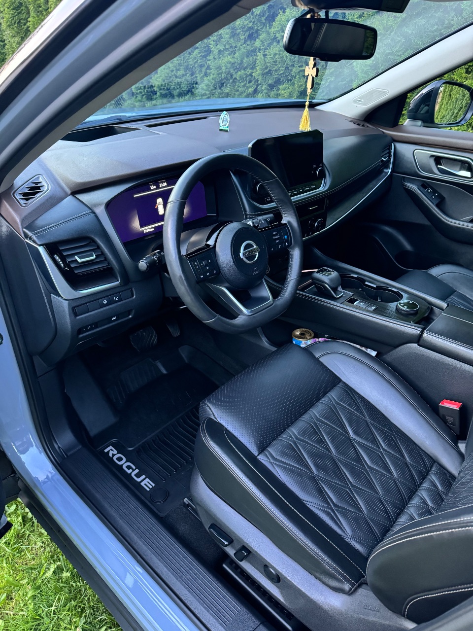 Nissan Rogue - фото 18