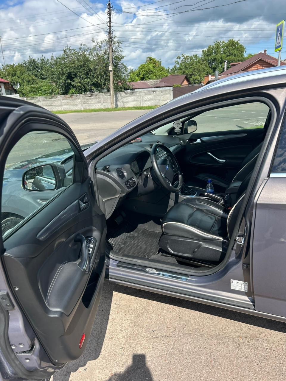 Ford Mondeo - фото 7