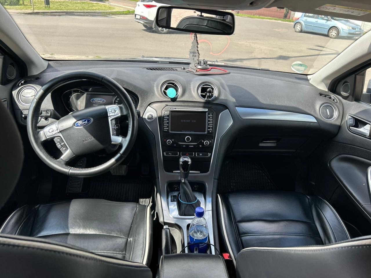 Ford Mondeo - фото 6