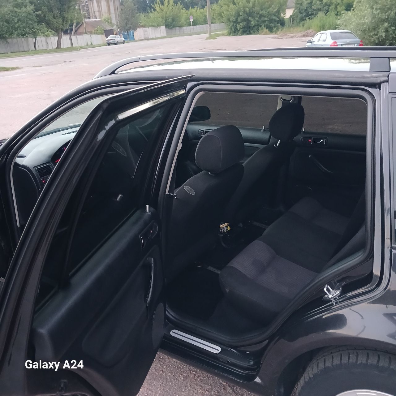 Volkswagen Golf - фото 7