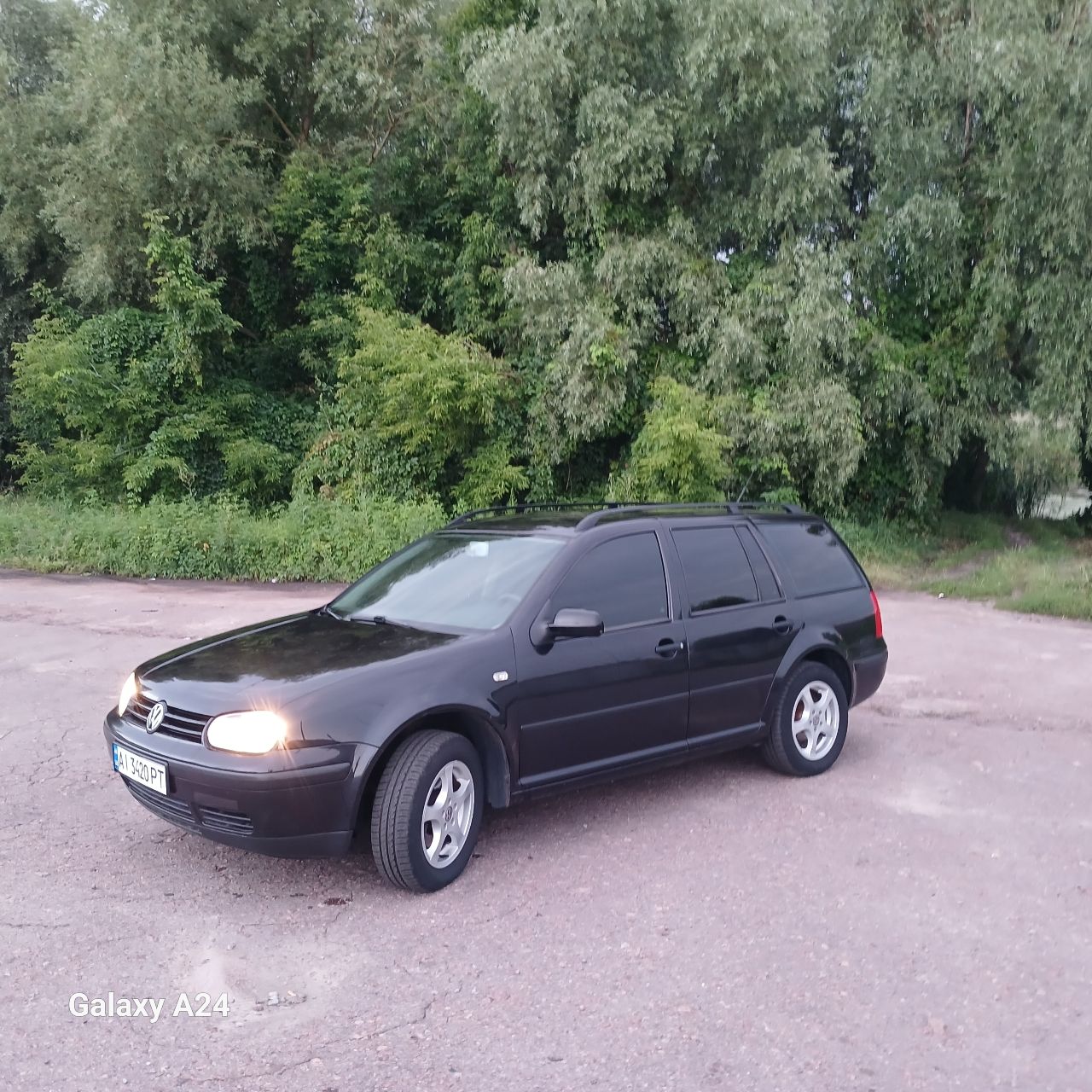 Volkswagen Golf - фото 2