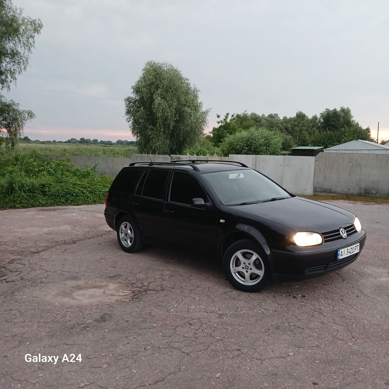 Volkswagen Golf - фото 5