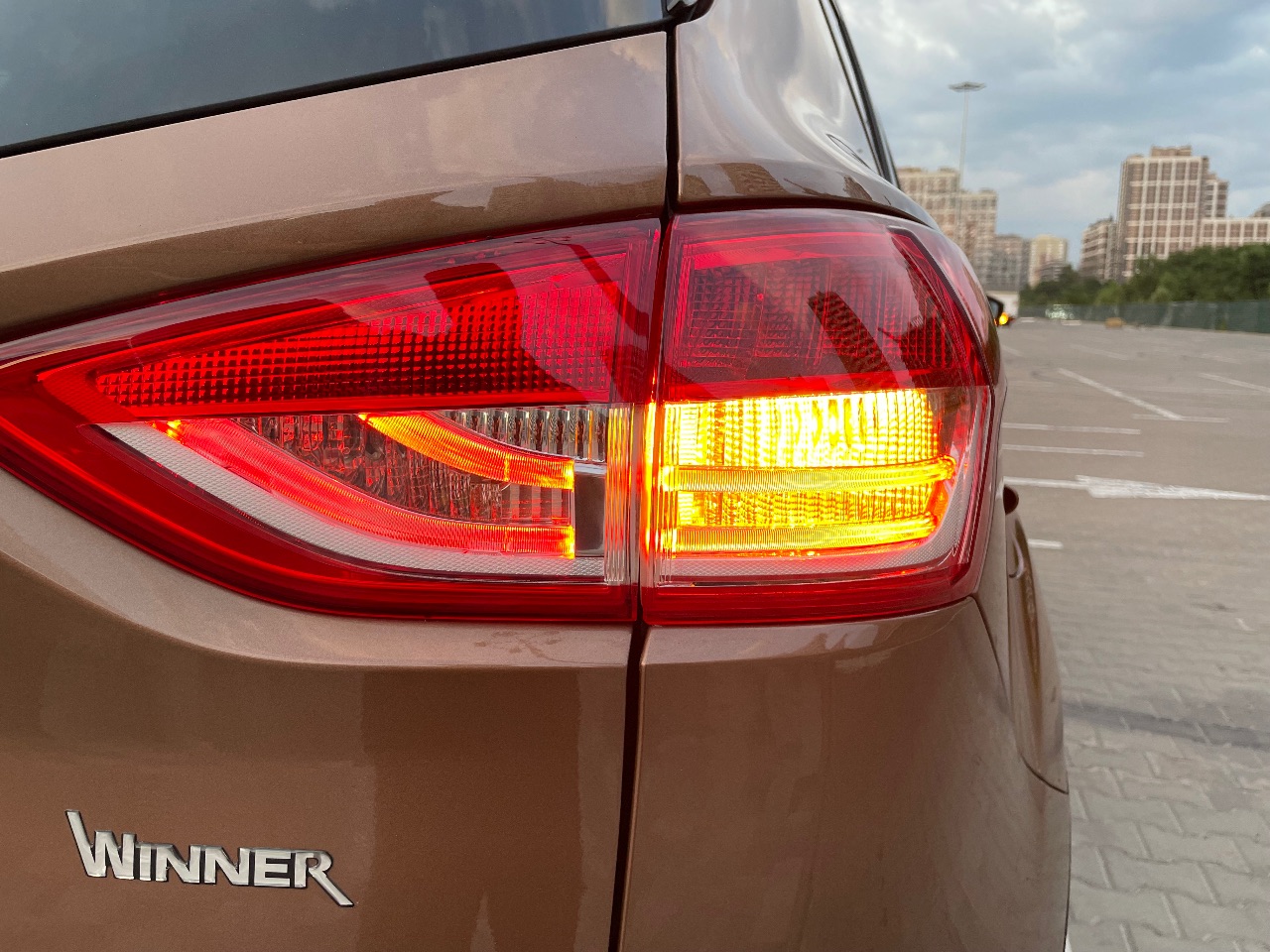 Ford Kuga - фото 11