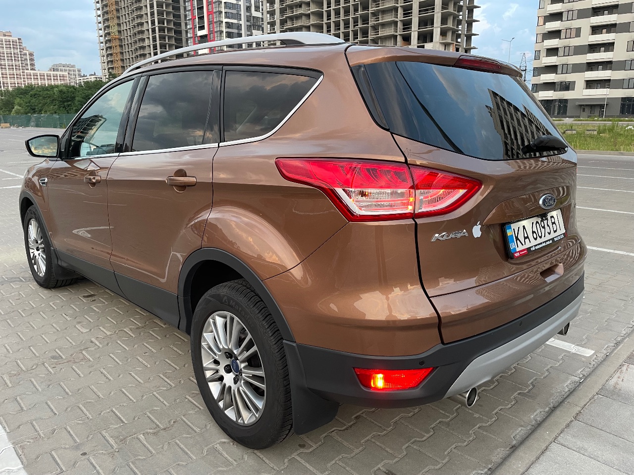 Ford Kuga - фото 7