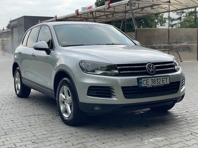 Volkswagen Touareg 2013, Чернівці, $15 999 - зображення 1