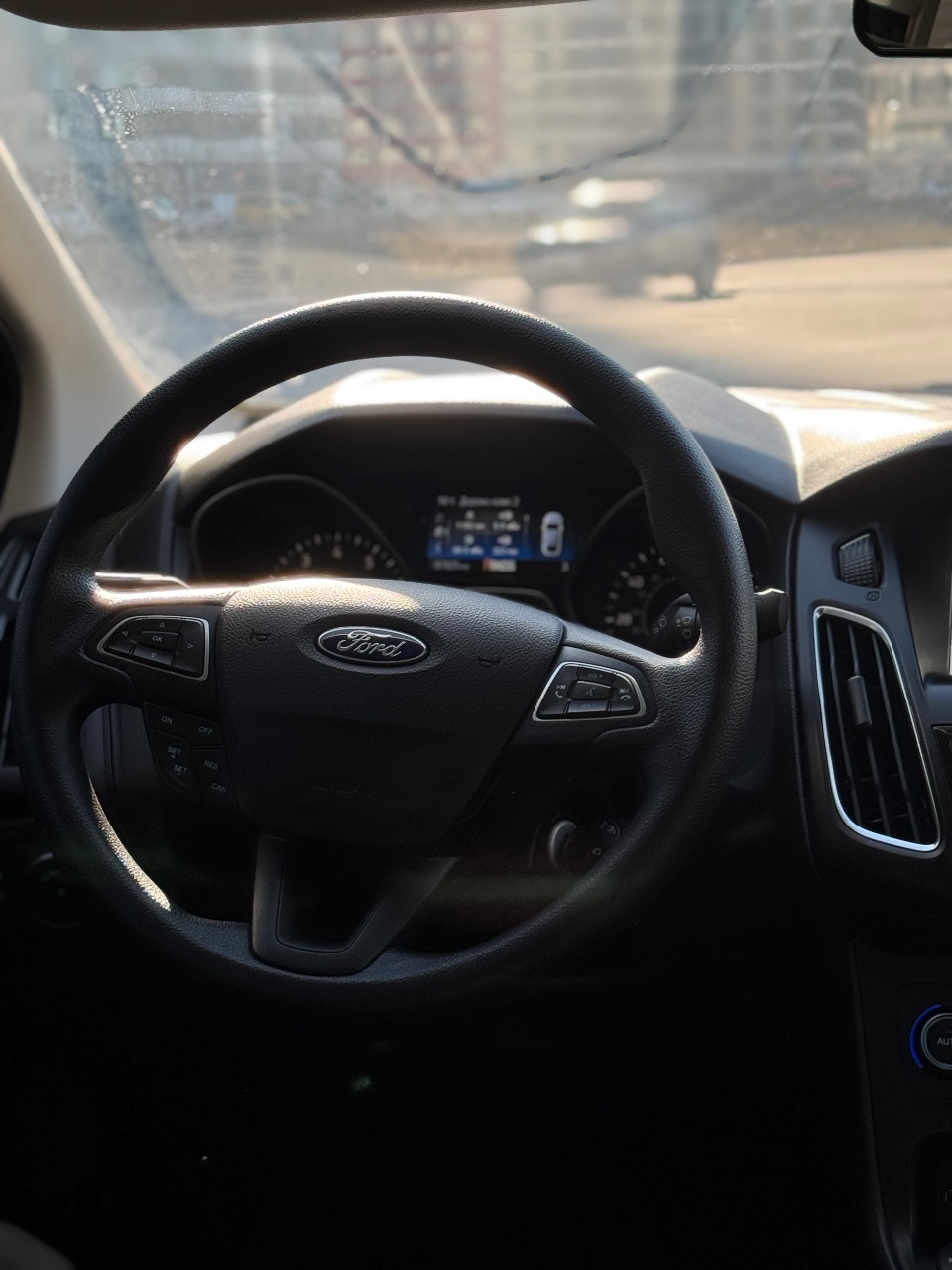 Ford Focus - фото 10