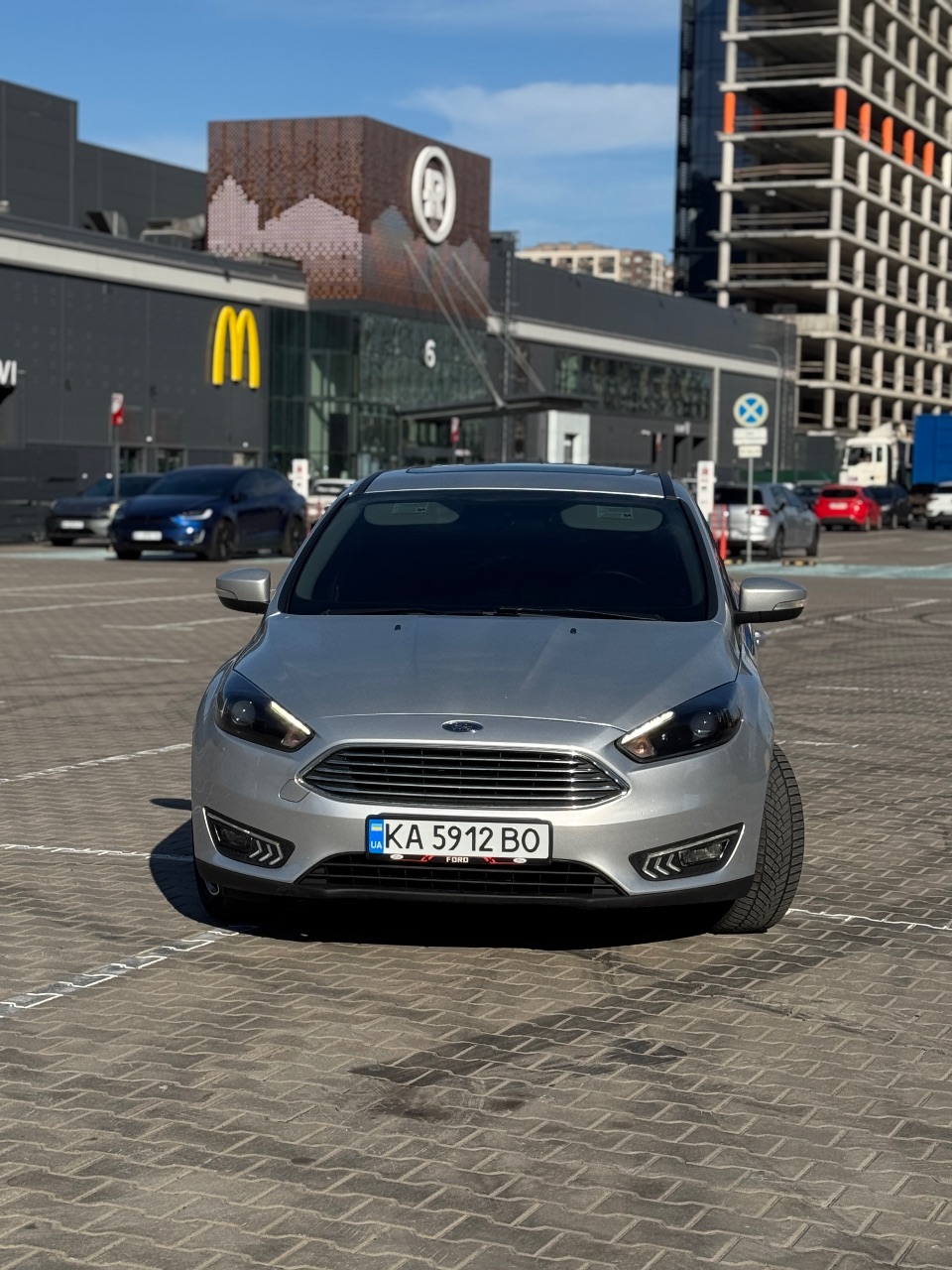 Ford Focus - фото 1