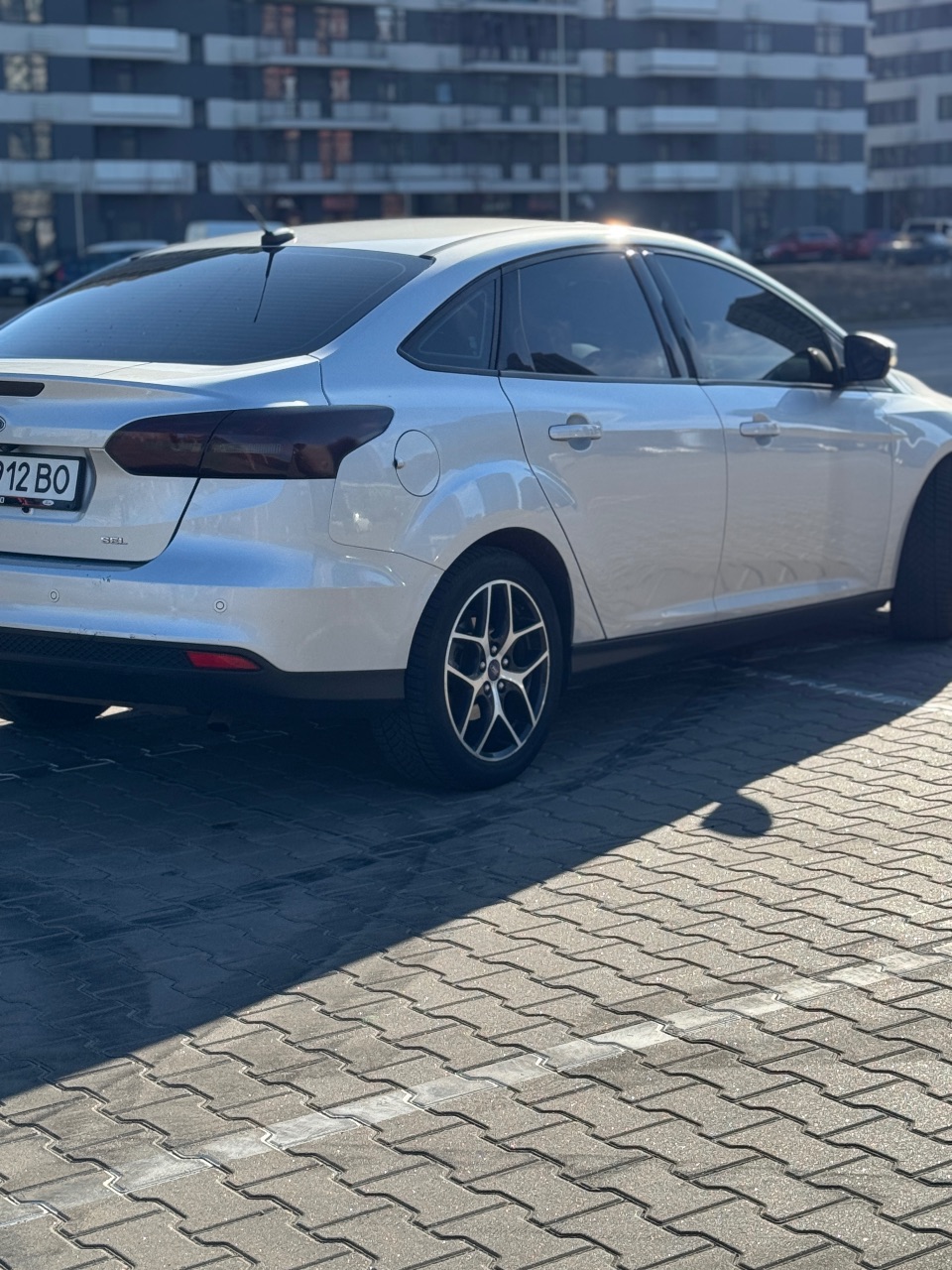 Ford Focus - фото 5