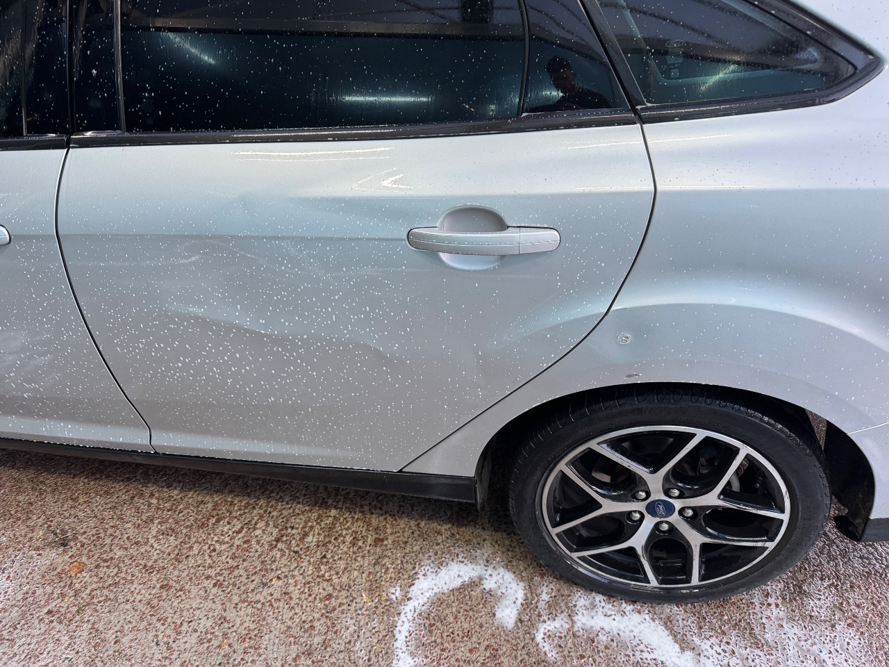 Ford Focus - фото 14