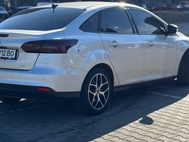 Ford Focus - зображення 5