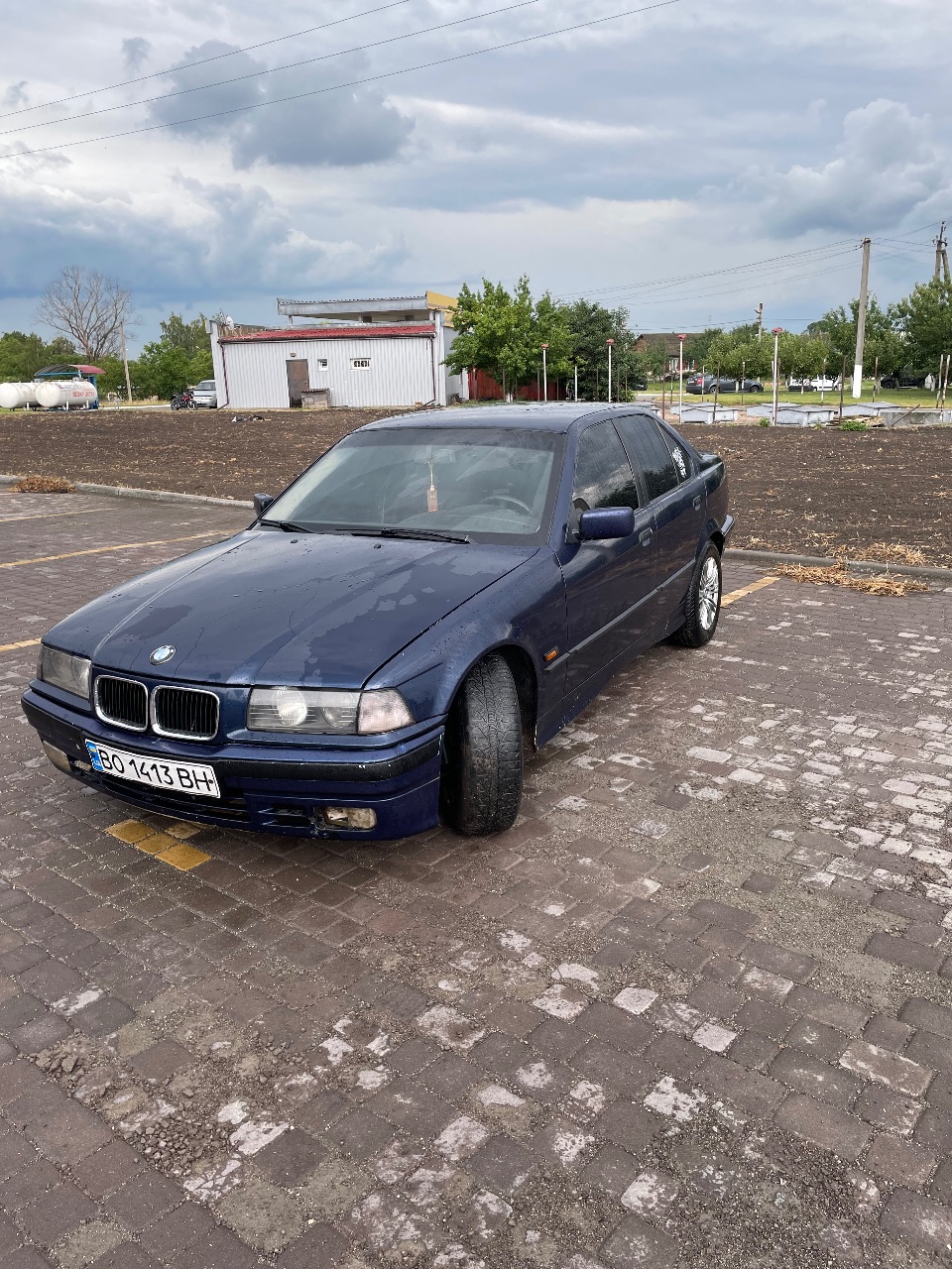 BMW 3 серії - фото 1