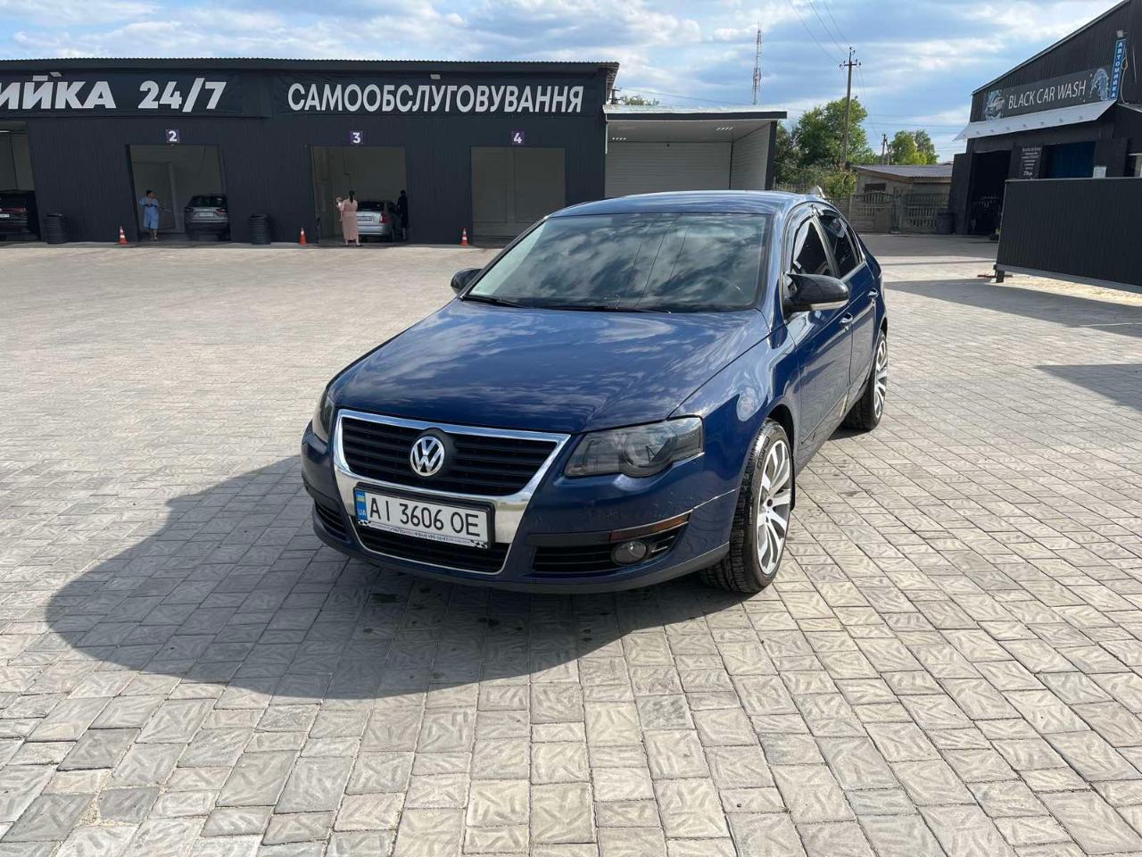 Volkswagen Passat - фото 6