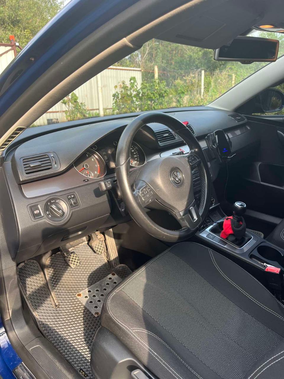 Volkswagen Passat - фото 10