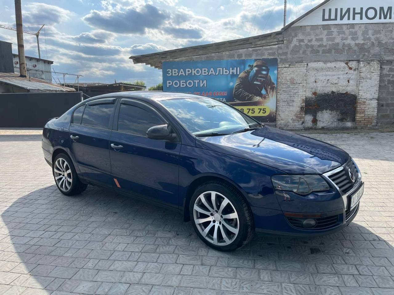 Volkswagen Passat - фото 3