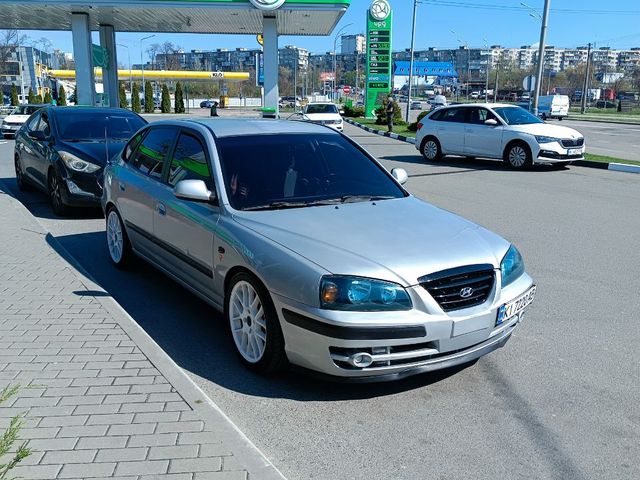 Hyundai Elantra - зображення 1