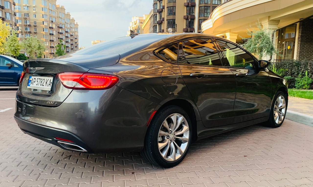 Chrysler 200 - фото 18