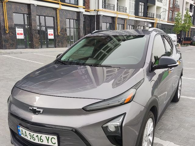 Chevrolet Bolt EUV - фото 1