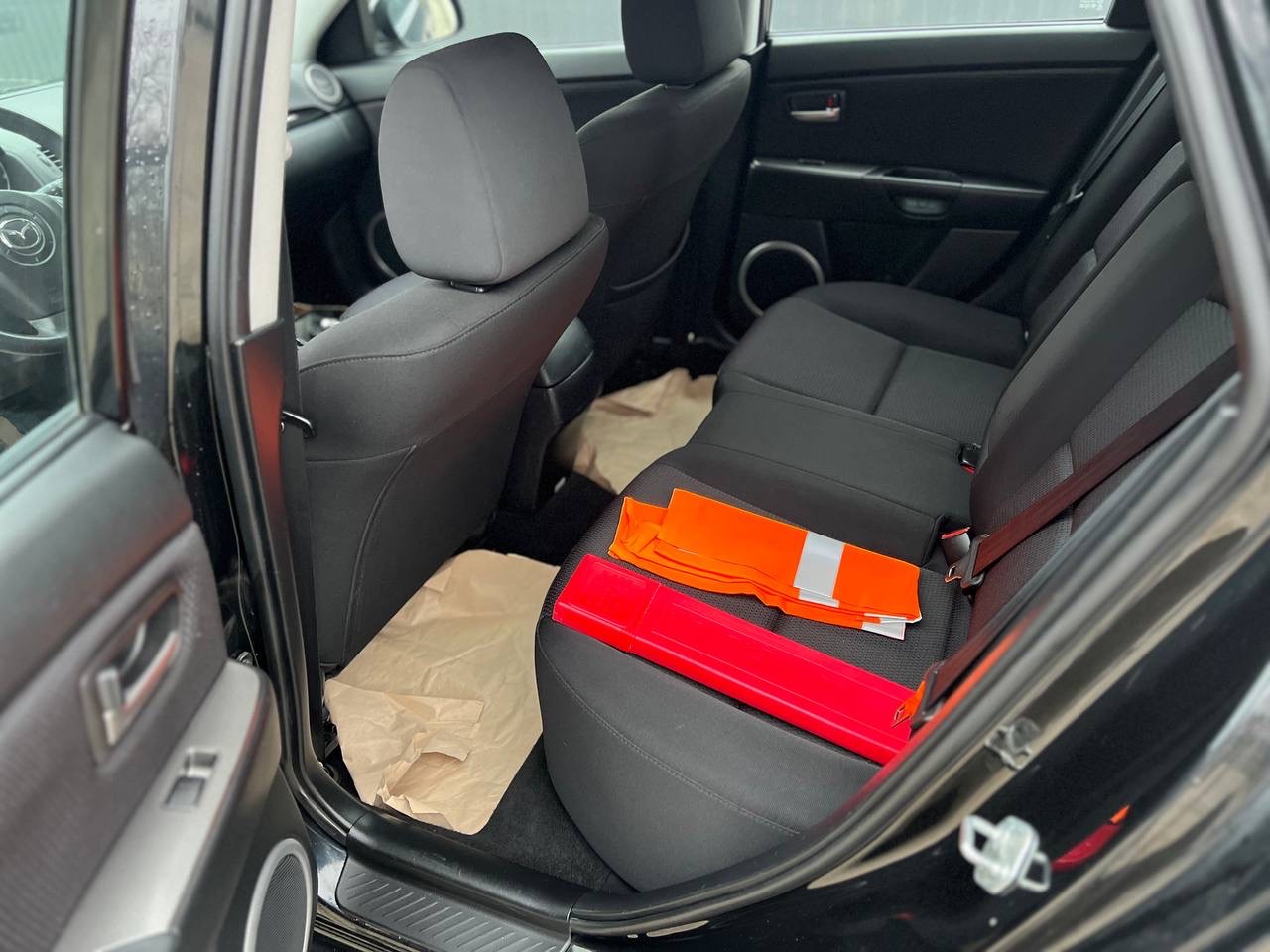 Mazda 3 - фото 9