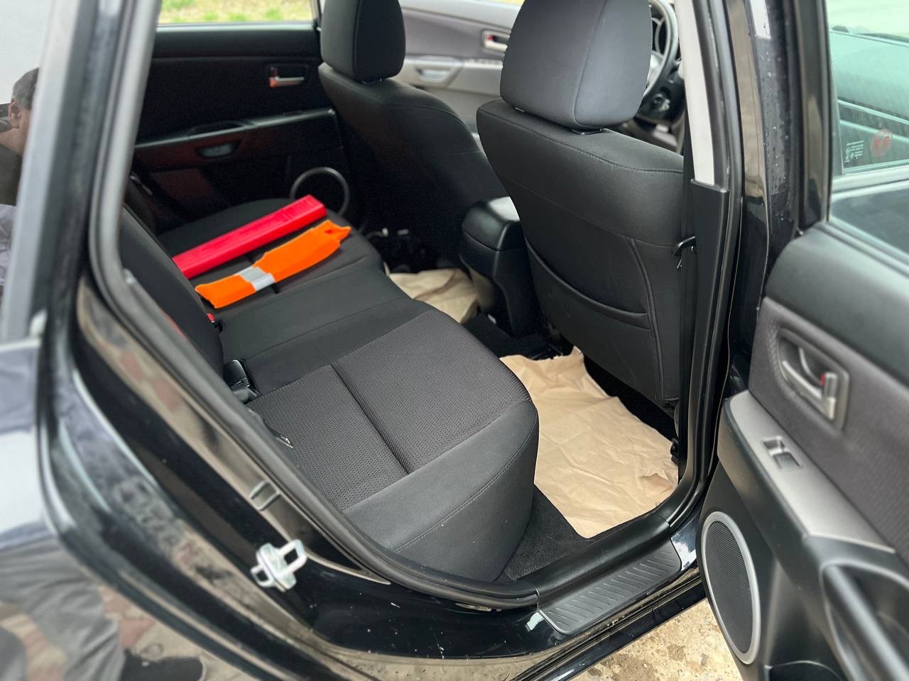 Mazda 3 - фото 11