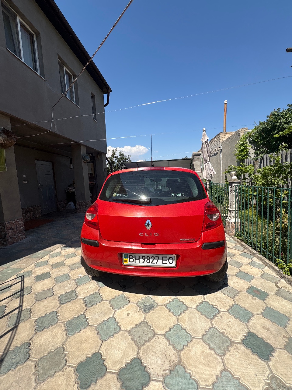 Renault Clio - фото 2