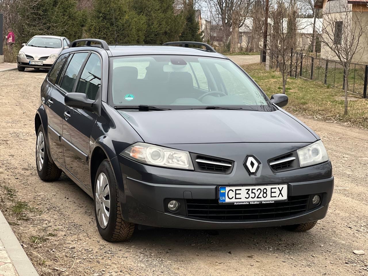 Renault Megane - фото 3