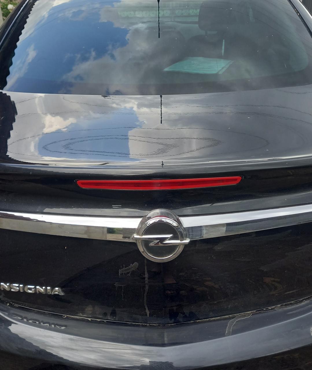Opel Insignia - зображення 1