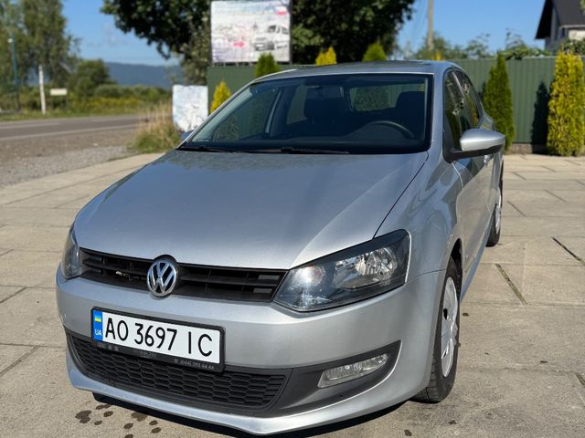 Volkswagen Polo - фото 4