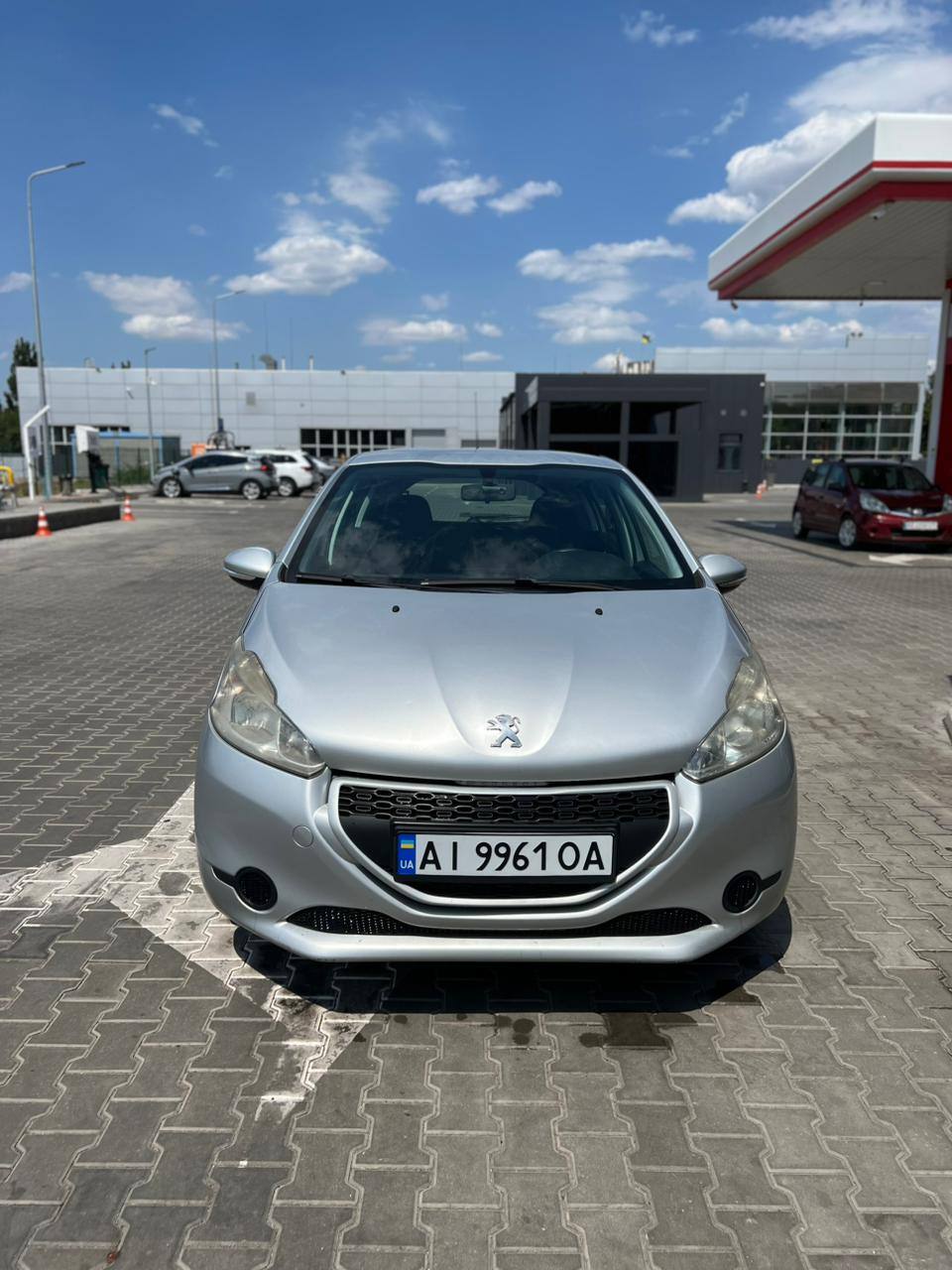 Peugeot 208 - фото 2