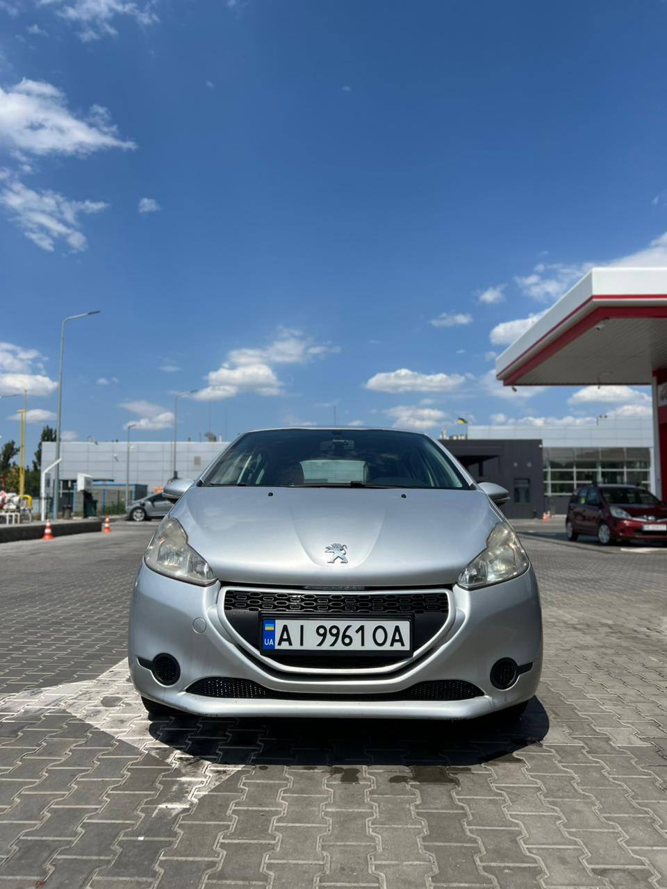 Peugeot 208 - фото 11