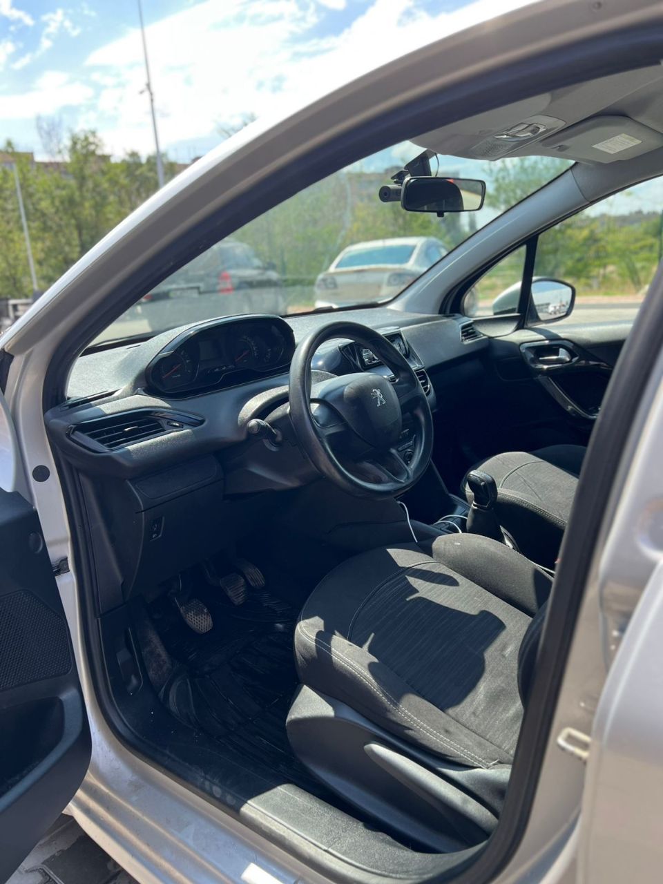 Peugeot 208 - фото 17