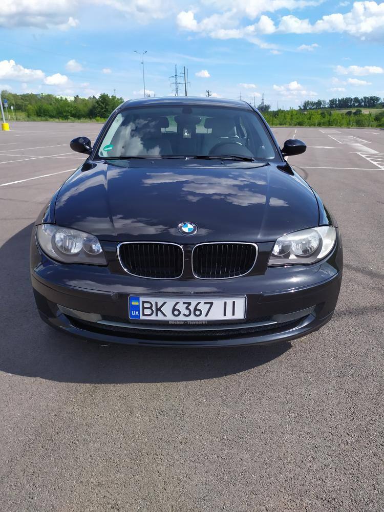 BMW 1 серії - фото 1
