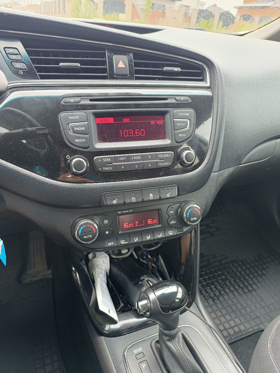 Kia Ceed - фото 39