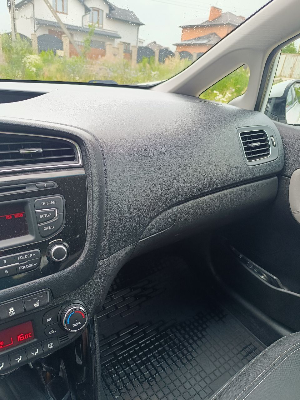 Kia Ceed - фото 46