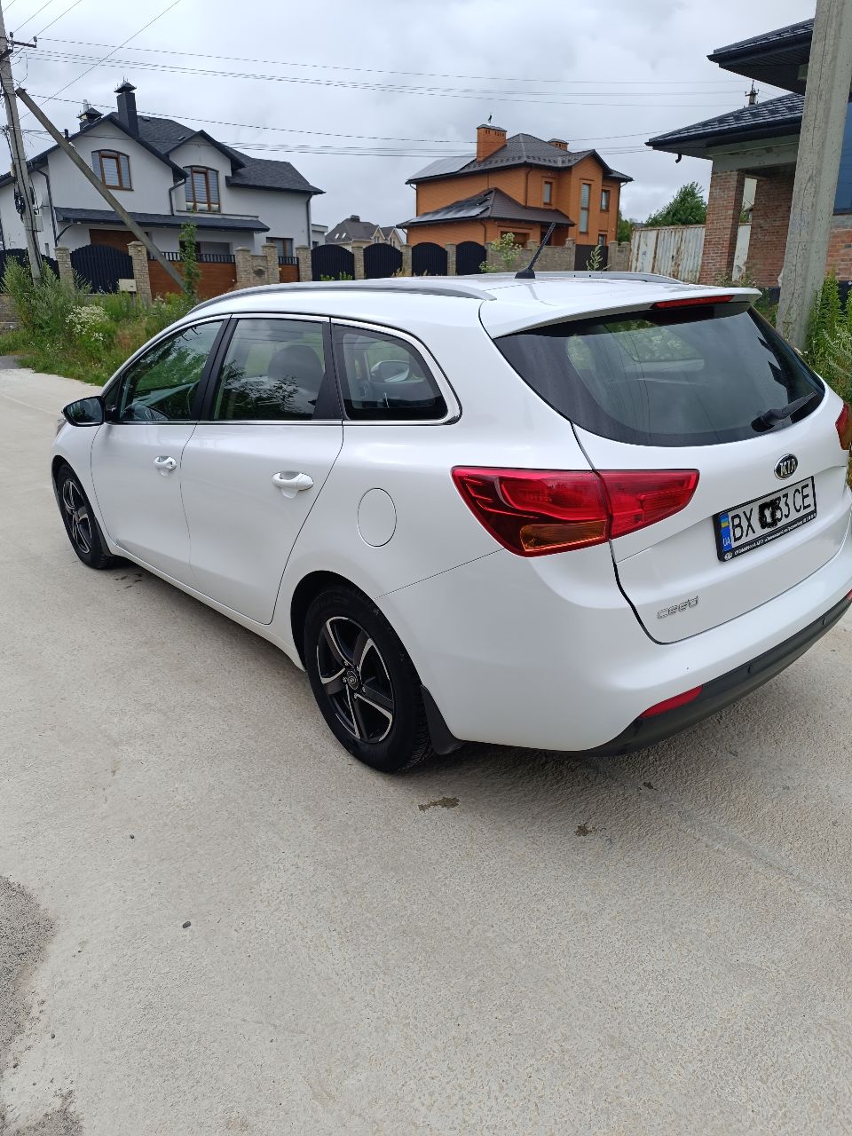 Kia Ceed - фото 17
