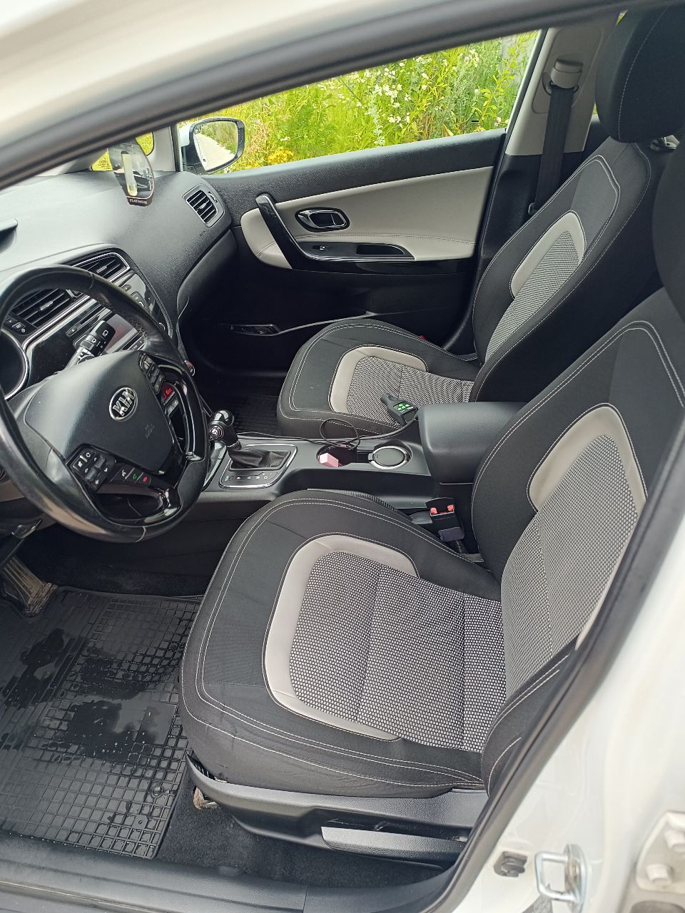 Kia Ceed - фото 24