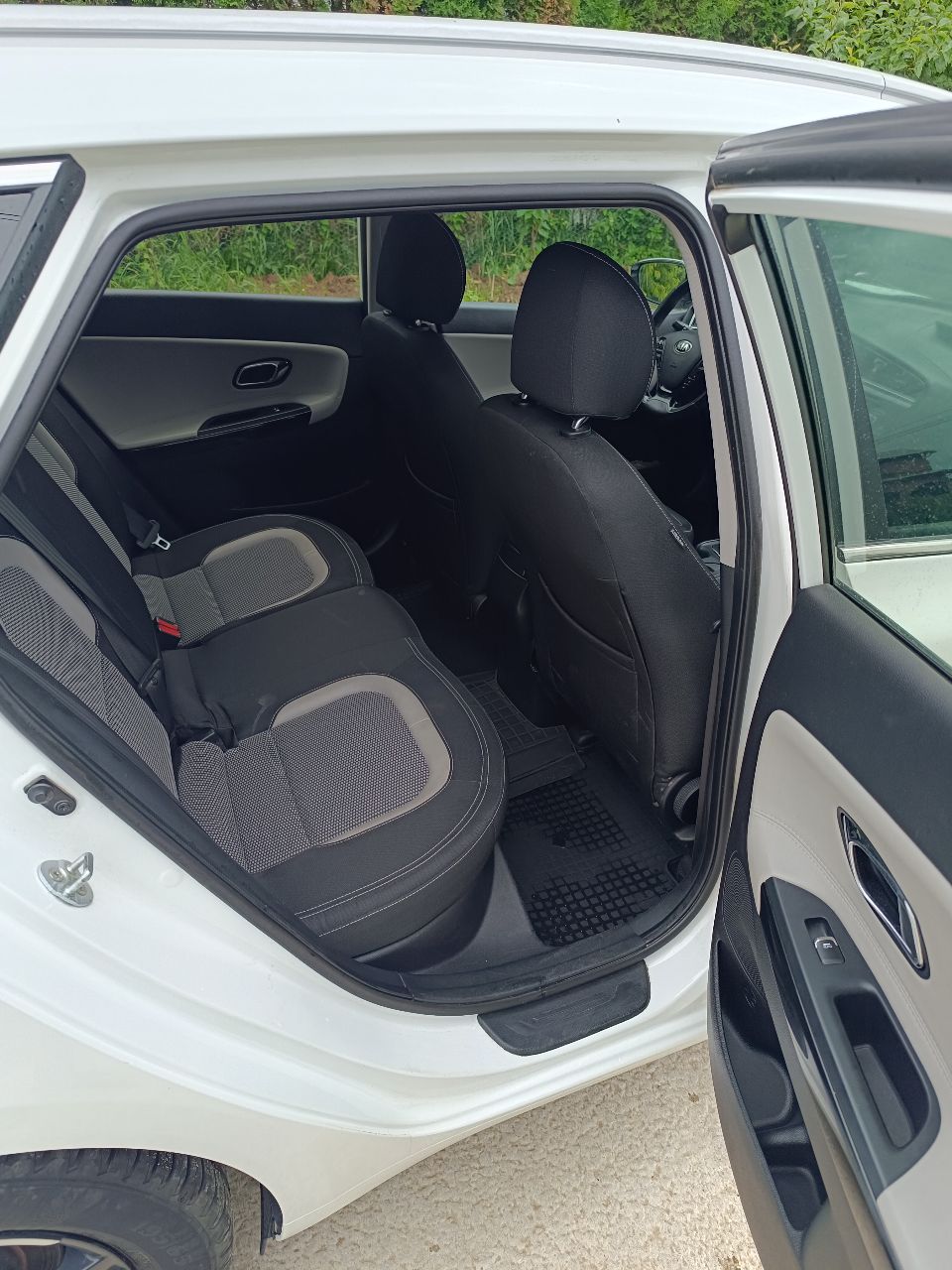 Kia Ceed - фото 33