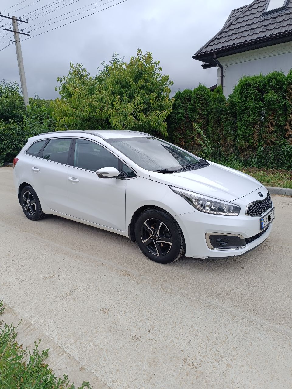 Kia Ceed - фото 6