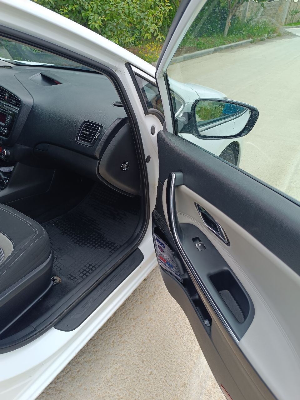 Kia Ceed - фото 37