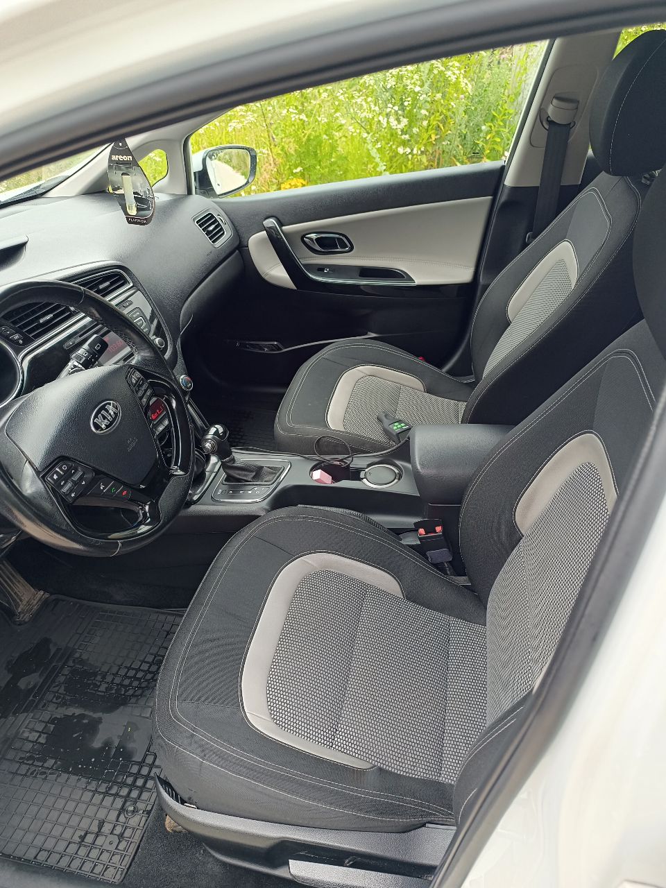 Kia Ceed - фото 27