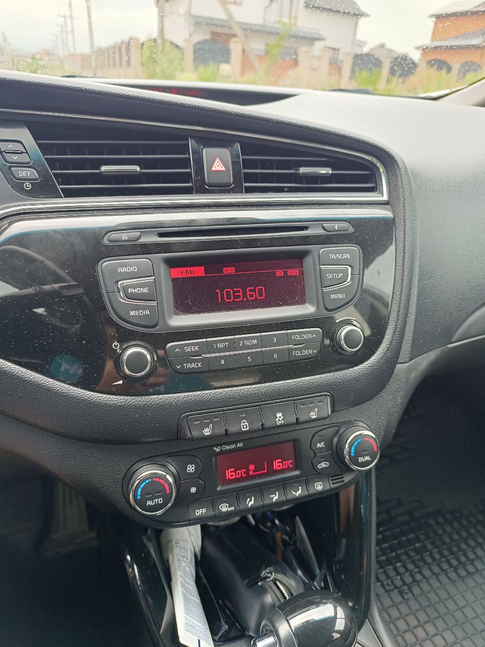 Kia Ceed - фото 43