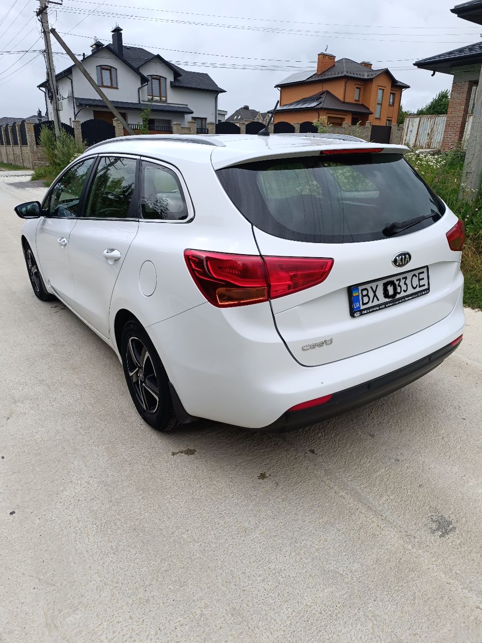 Kia Ceed - фото 16