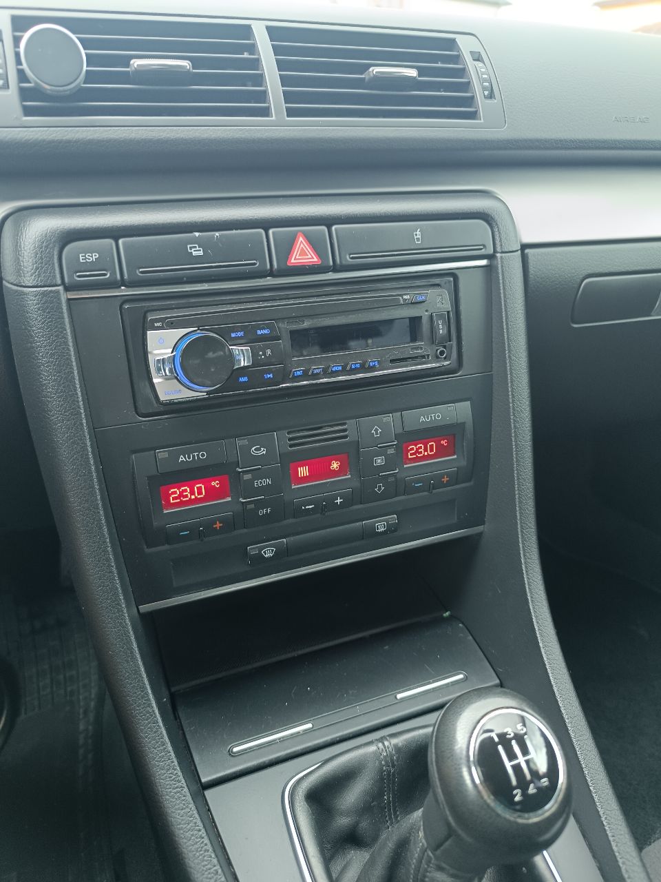 Audi A4 - фото 66