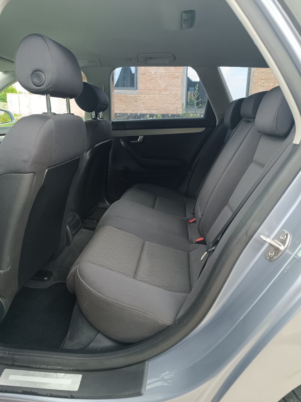 Audi A4 - фото 55