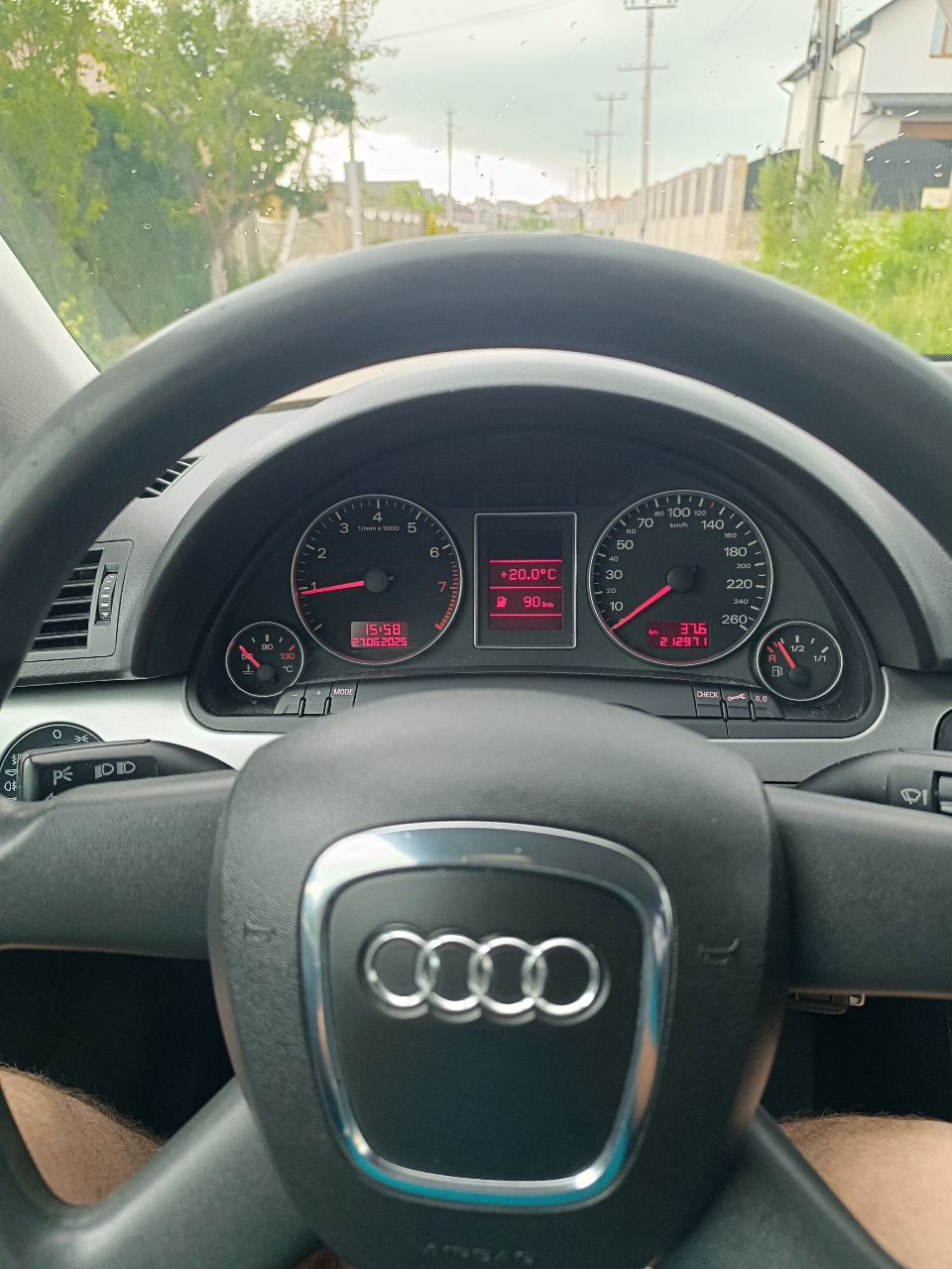 Audi A4 - фото 67