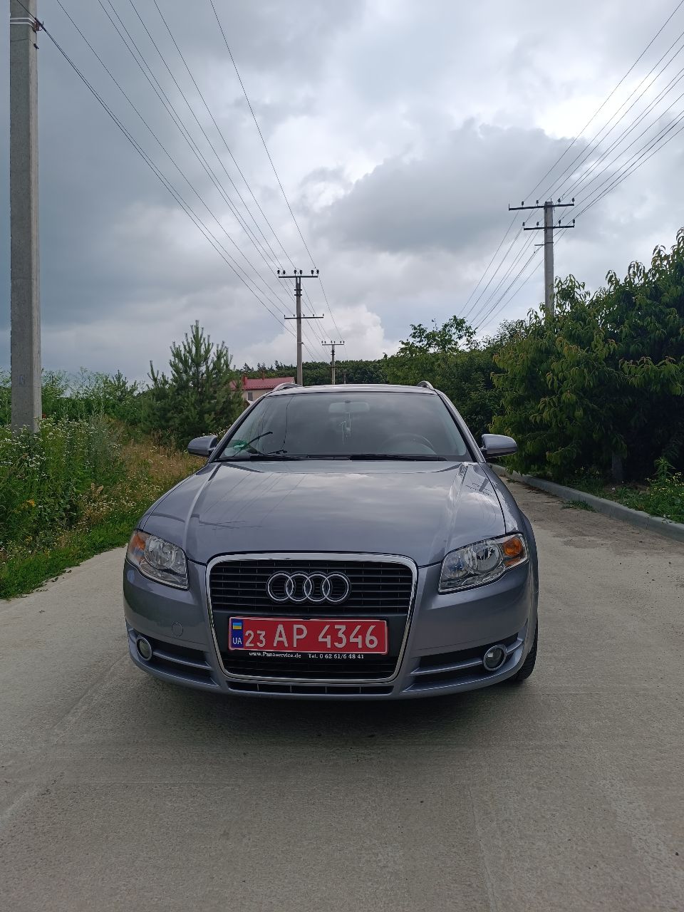 Audi A4 - фото 3