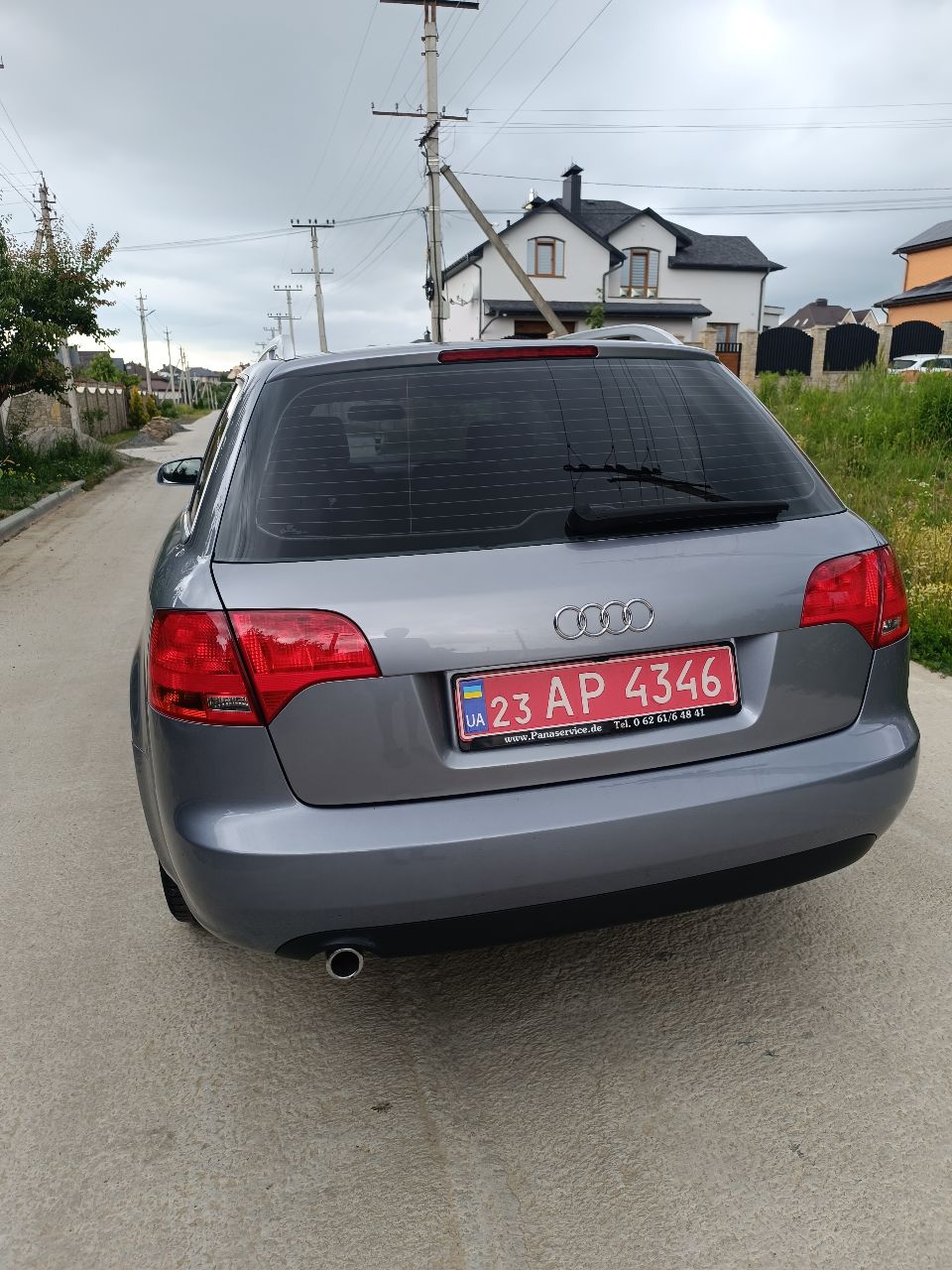 Audi A4 - фото 25