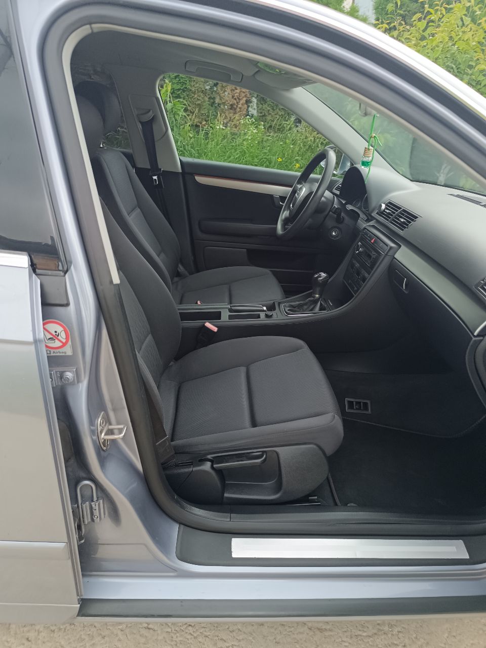 Audi A4 - фото 60