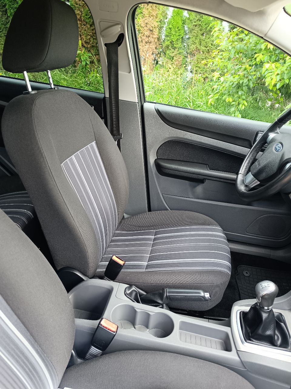 Ford Focus - фото 59